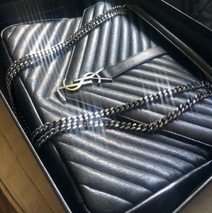 Yves Saint Laurent Purse